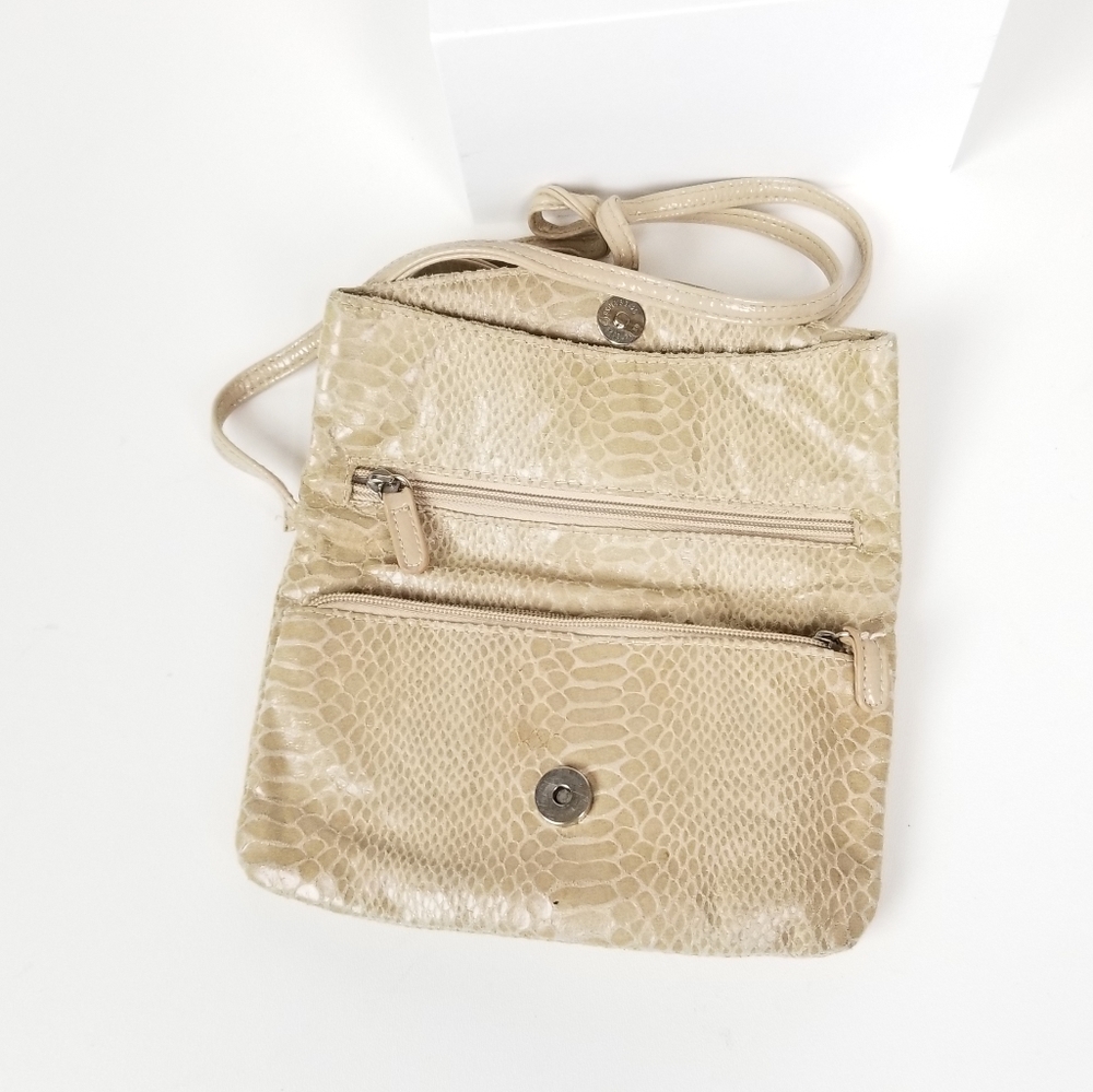 Wristlet Bundle! - Picture 5 of 7